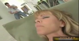 teen-mother-masturbate-son-midget